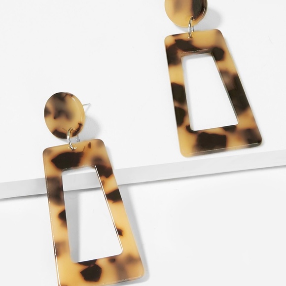 🔥Tortoise Shell Geo Drop Earring - Picture 2 of 3